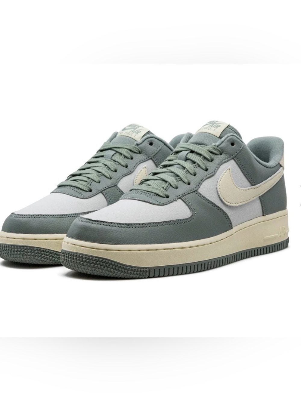 Nike Air Force 1 Low '07 LX Mica Green Sneakers Size Men 6.5/Women 8